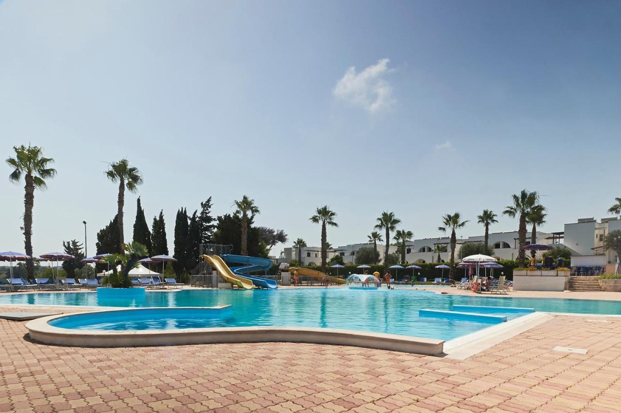 Alba Azzurra - Cdshotels Torre dell'Orso Ngoại thất bức ảnh