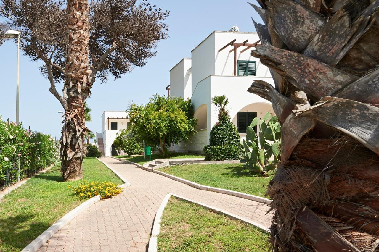 Alba Azzurra - Cdshotels Torre dell'Orso Ngoại thất bức ảnh