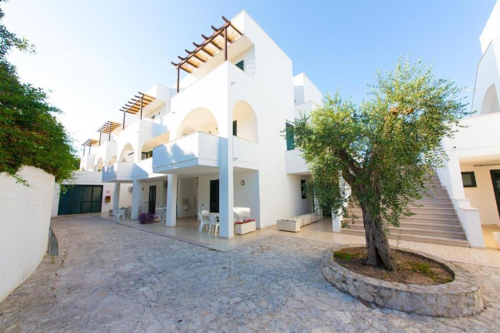 Alba Azzurra - Cdshotels Torre dell'Orso Ngoại thất bức ảnh