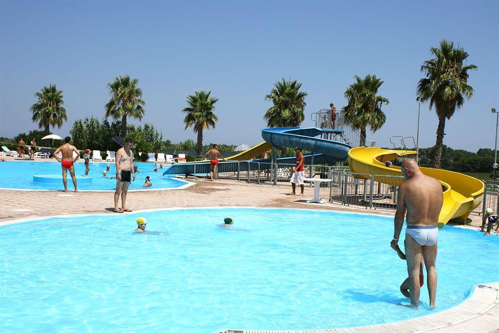 Alba Azzurra - Cdshotels Torre dell'Orso Ngoại thất bức ảnh