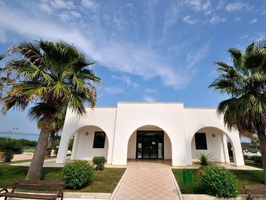 Alba Azzurra - Cdshotels Torre dell'Orso Ngoại thất bức ảnh