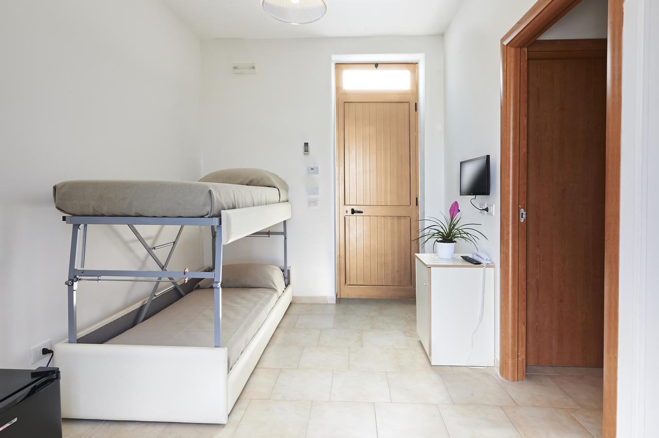 Alba Azzurra - Cdshotels Torre dell'Orso Ngoại thất bức ảnh